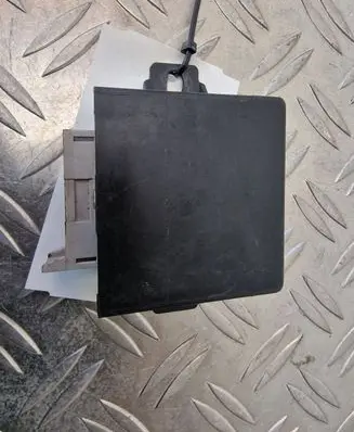 Audi A8 S8 D2 4D Wing mirror control module 4A0907445A