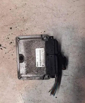 Opel Zafira A Engine control unit/module 24417169 28SA9999 0281010268
