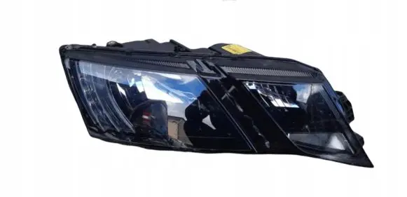 Skoda Octavia Mk3 (5E) Headlight/headlamp 5E1941016C