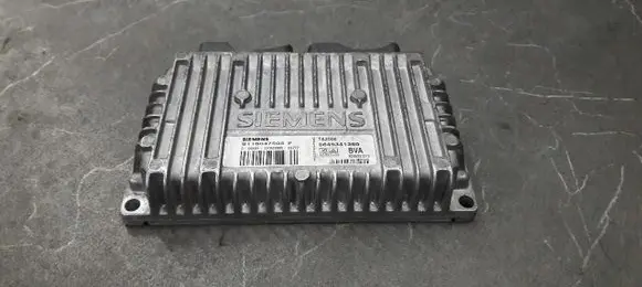 Peugeot 307 Engine control unit/module ECU S118047505F