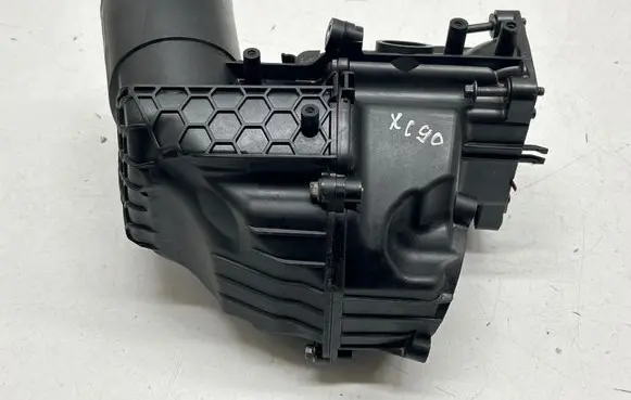 Volvo XC90 Air intake duct part 31474314 31368921 D36ZC