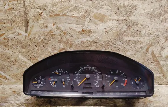 Mercedes-Benz S W140 Speedometer (instrument cluster) 1404406511