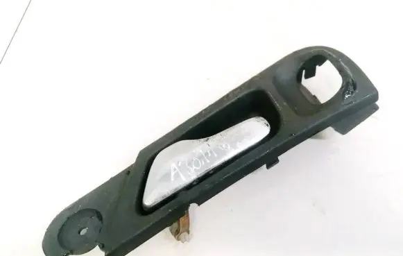 Mercedes-Benz C W203 Rear door interior handle A3184