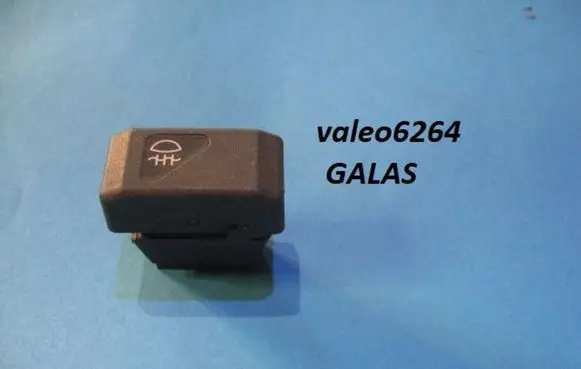 Fog light switch