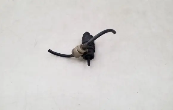 Opel Zafira A Windscreen/windshield washer pump