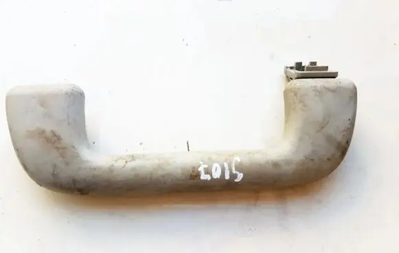 Toyota Avensis T270 Front interior roof grab handle L1020374