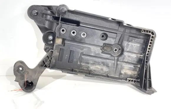 Seat Leon (5F) Battery bracket 5Q0915321J