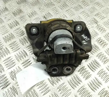 Volvo V60 Engine mount bracket 31330588