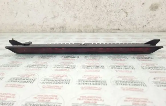 Volkswagen Golf IV Third/center stoplight 1J6945097C