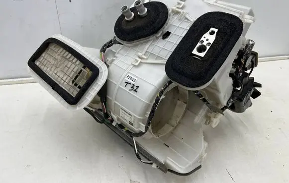 Nissan Rogue Interior heater climate box assembly 272104ba6a