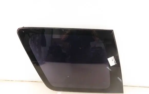 Honda CR-V Rear side window