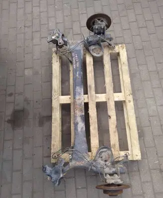 Renault Megane III Rear axle beam 