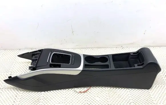 Audi A4 S4 B8 8K Center console 