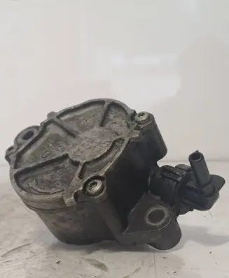 Citroen C4 I Vacuum pump D1562C2
