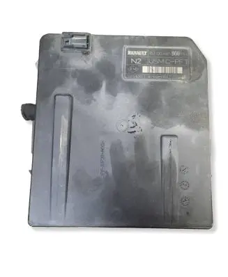 Renault Megane III Fuse module 8200481866 8710985168 519158091