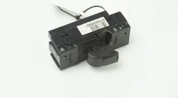 Isuzu D-Max Quarter vent window switch 