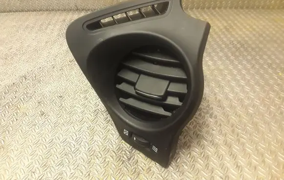 Dashboard air vent grill cover trim