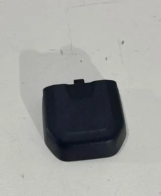 Volvo XC60 Front driver seat rail trim 8618808