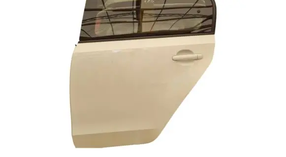 Volkswagen Up Rear door