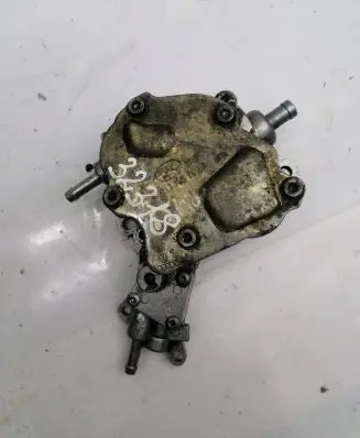 Volkswagen Touran I Vacuum pump 033145209A