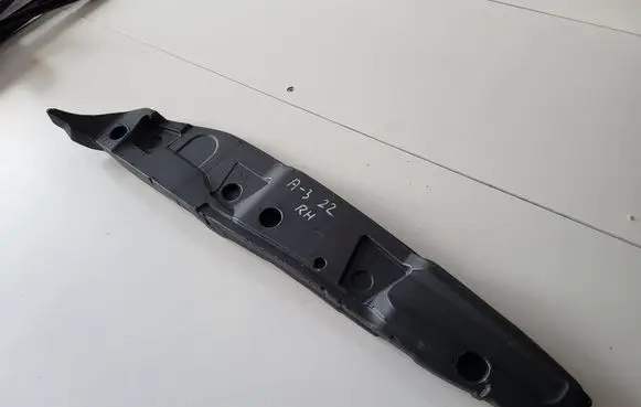 Audi A3 8Y Fender foam support/seal 