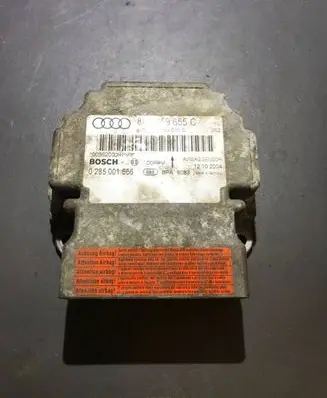 Audi A3 S3 8P Airbag control unit/module 8P0959655C 0285001666