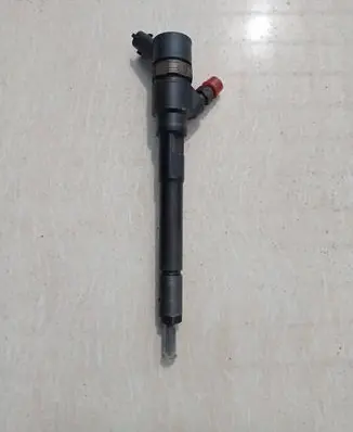 Hyundai Sonata Fuel injector 0445110258