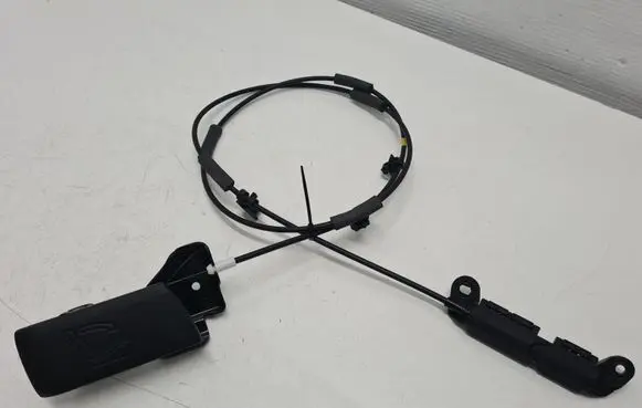 Hyundai Santa Fe Rear seat cable / handle 