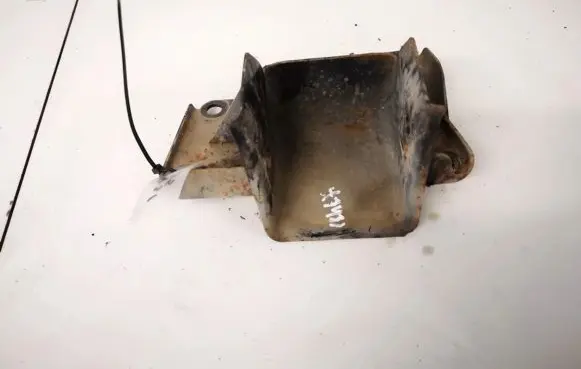Rover 75 Engine mounting bracket 