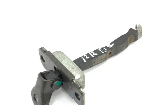 Hyundai i20 (BC3 BI3) Rear door check strap stopper