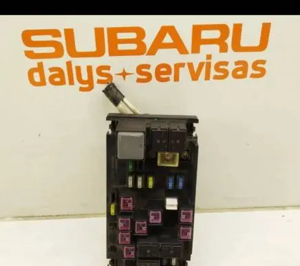 Subaru Legacy Fuse box set 82241AG000 0000V19238