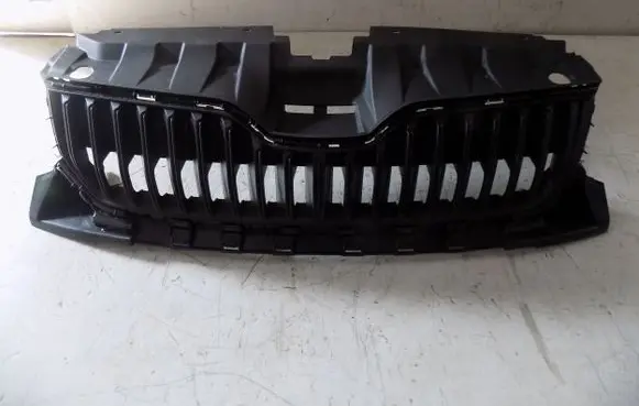Skoda Fabia Mk3 (NJ) Front bumper upper radiator grill 6V0853653 32002011281