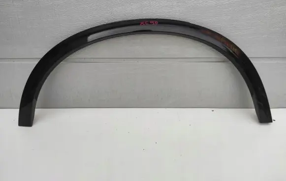 Volvo XC90 Front arch trim 31378165