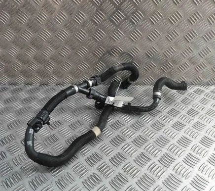Jaguar I-Pace Engine coolant pipe/hose STU4102155