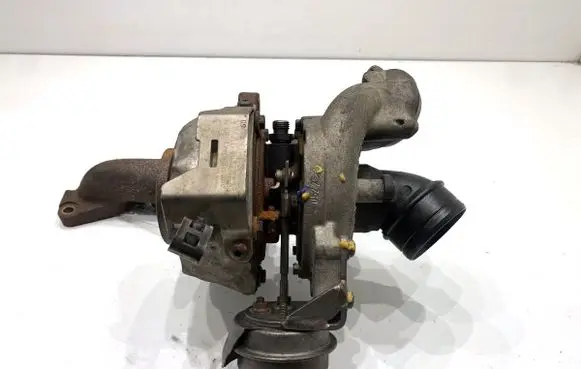 Volkswagen Sharan Turbo 03L253010F