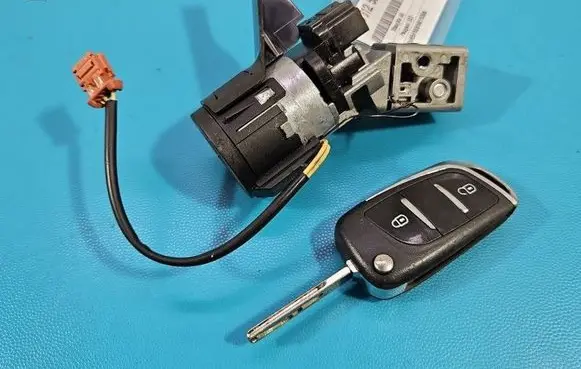 Peugeot 207 Ignition lock IMPRK1612561
