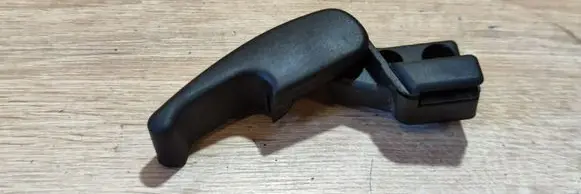 Seat Alhambra (Mk1) Engine bonnet (hood) release handle 1H1829593
