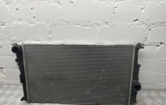 BMW 3 F30 F35 F31 Coolant radiator 7600516