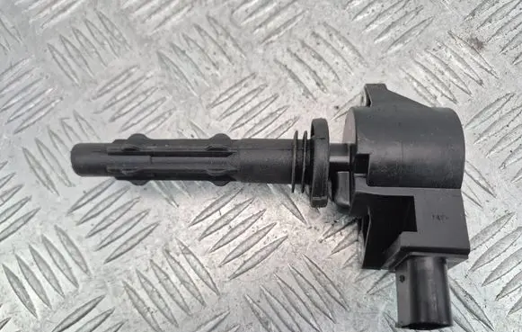 Mercedes-Benz S W221 High voltage ignition coil A0001502780