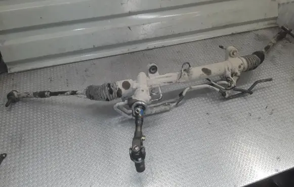 Toyota Avensis T250 Steering rack ENAC46000