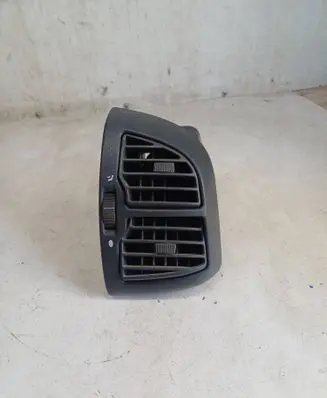 Fiat Ducato Dash center air vent grill 130422602