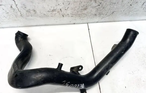 Intercooler hose/pipe