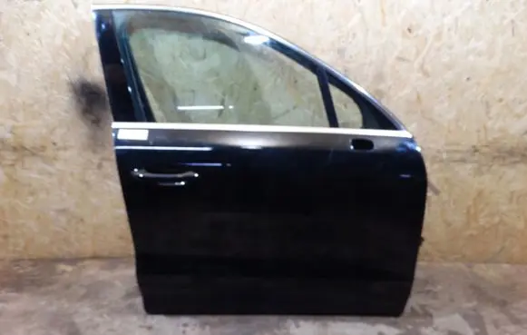 Porsche Macan (95B) Front door