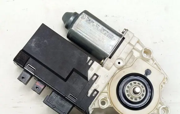Peugeot 807 Front door window regulator motor 990187200 AK6HTL94 503620020403