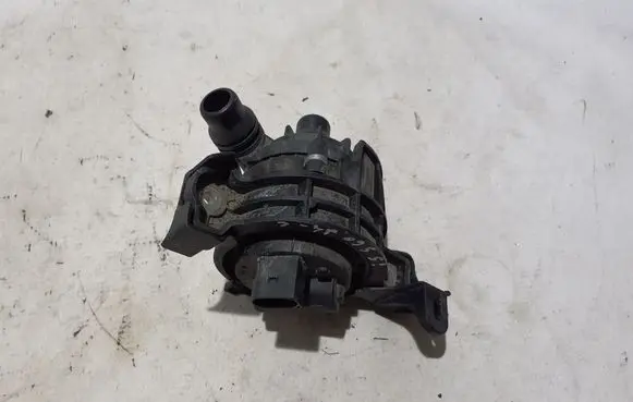 BMW i5 G60 Electric auxiliary coolant/water pump 945503006