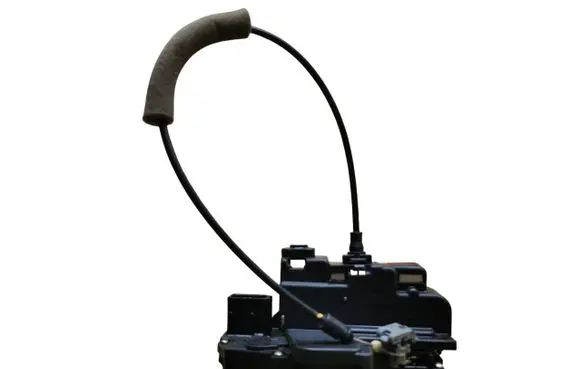 Opel Antara Front door lock