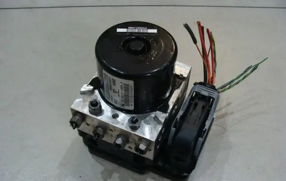 Fiat Doblo ABS Pump 00052026221 10021210544