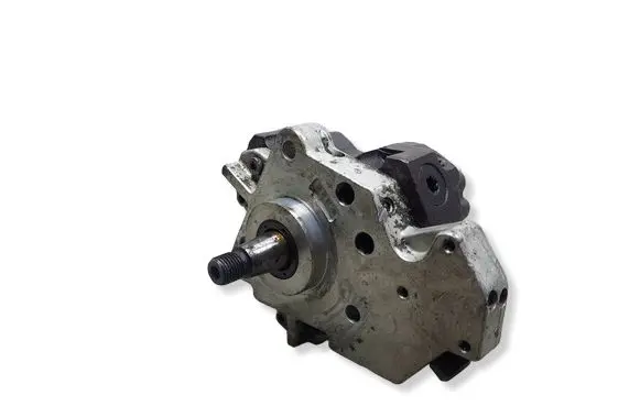 Renault Scenic II - Grand scenic II Fuel injection high pressure pump 0445010075KASACJA 0445010075 8200108225