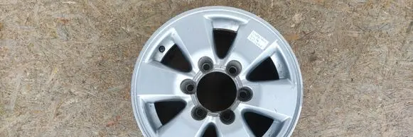 Toyota Hilux (AN10, AN20, AN30) R15 alloy rim 30006168