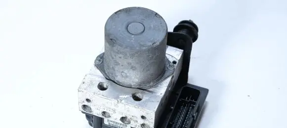 Audi A4 S4 B8 8K ABS Pump 8K0907379BB